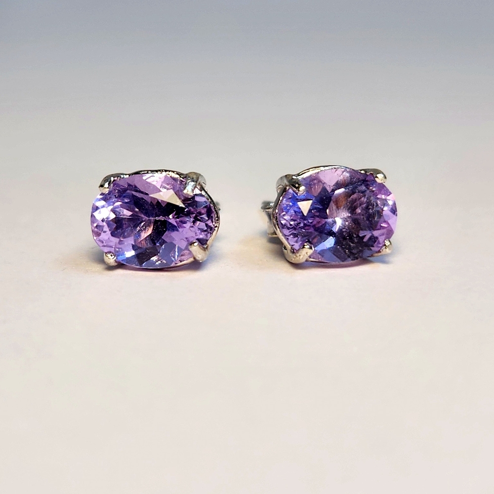 VTG 8x6mm 3cts Glowing Tanzanite Indigo 8x6mm 925 Stud Earrings, Our Last Pair - Picture 9 of 15
